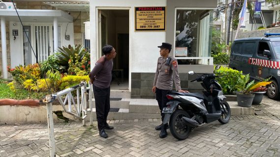 Patroli Dialogis Polsek Junrejo: Edukasi Kamtibmas dan Penguatan Fungsi Satpam