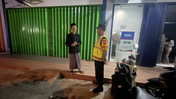 Perkuat Sinergi dengan Warga, Polsek Ngantang Lakukan Patroli Dialogis