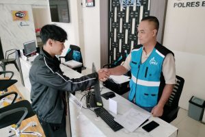 “Senyum Mengawali Layanan” : Filosofi 5S sebagai Jiwa Pelayanan Publik di SPKT Polres Batu