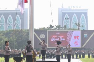 Polda Jatim Peringati Hari Ibu Tekankan Peran Strategis Perempuan Menuju Indonesia Emas 2045