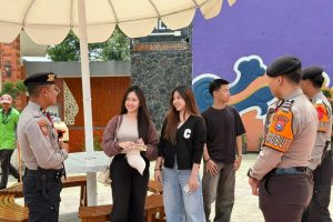 Ops Lilin Semeru, Polres Batu Intensifkan Patroli Dialogis di Lokasi Wisata