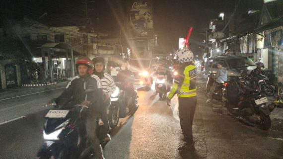 Polres Batu Pastikan Lalin Lancar di Ops Lilin Semeru 2025