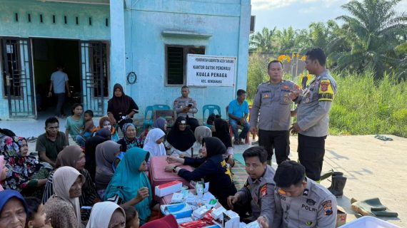 Polri Hadir Menyentuh dari Pintu ke Pintu: Layanan Kesehatan dan Home Visit Ringankan Derita Warga Terdampak Banjir Aceh Tamiang
