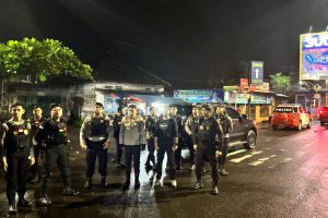 Pimpin Patroli Malam, Wakapolres Jember : Wujudkan Keamanan dan Kenyamanan Warga adalah Komitmen