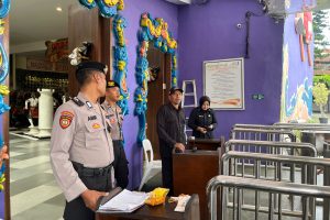 Antisipasi Gangguan Kamtibmas, Personel Pam Obvit Sat Samapta Patroli Lokasi Wisata