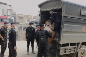 Taruna Akpol Latsitardanus di Aceh Tamiang, Bersihkan Lumpur Pasar hingga Santuni Korban Hanyut