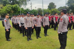Ops Keselamatan Semeru 2026, Personel Gabungan Polres Batu dan Polsek Jajaran Laksanakan Apel BKO Pengamanan Mujahadah Kubro Harlah 1 Abad Nahdlatul Ulama