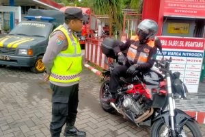 Jaga Kamtibmas dan Keselamatan, Polsek Ngantang Polres Batu Laksanakan Patroli Dialogis