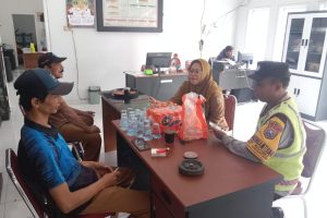Bhabinkamtibmas Laksanakan Sambang Dialogis, Ajak Jaga Sitkamtibmas Kondusif