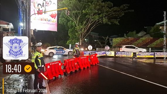 Respons Cepat Satlantas Polres Batu Tangani Truk Ngeblong yang Rusak Fasilitas Umum dan Sejumlah Kendaraan