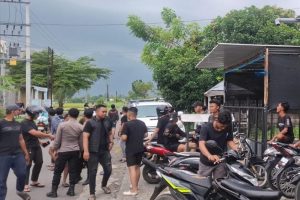 Polres Probolinggo Bubarkan Balap Liar di Besuk, 21 Unit Motor Diamankan