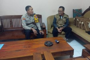 Bhabinkamtibmas Laksanakan Sambang dan Silaturahmi, Ajak Warga Tingkatkan Kamtibmas dan Pos Kamling