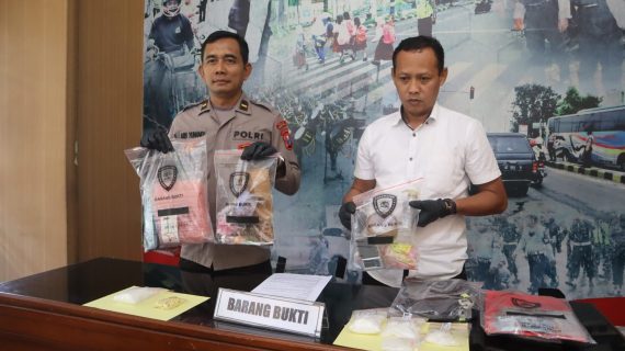 Polres Madiun Kota Ungkap Dua Kasus Narkoba, Ratusan Gram Narkotika Disita