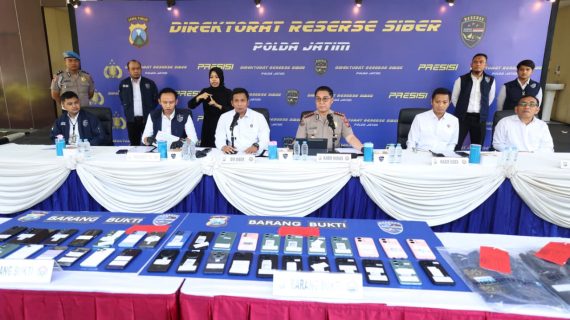 Polda Jatim Bongkar Sindikat Penipuan Online Modus Jual Beli Mobil, 11 Tersangka Diamankan