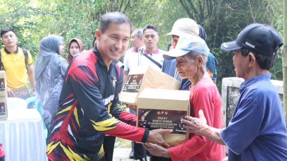 Polres Blitar Kota Resmikan Jembatan Merah Putih Presisi Penghubung Dua Desa