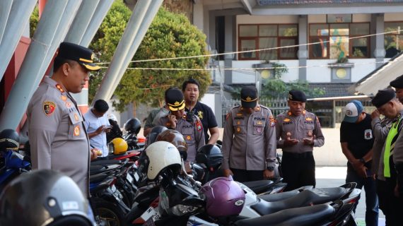 Kapolres Batu Pimpin Apel Kesiapan Pengamanan Liga 4 Piala Presiden 2026 Putaran Nasional Babak 64 Besar