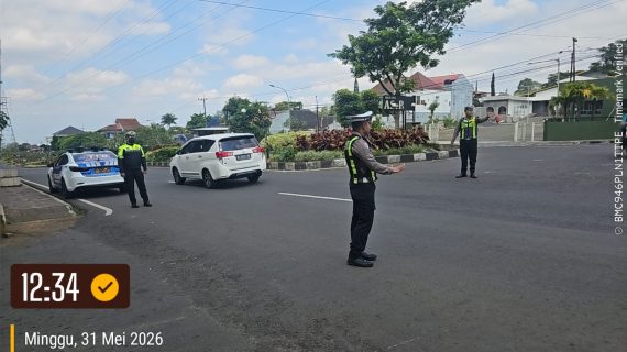 Demi Kelancaran Liga 4 Nasional, Satlantas Polres Batu Siaga Atur Arus di Stadion Brantas