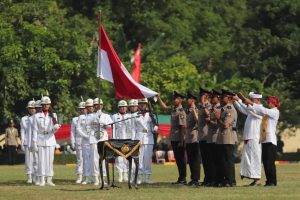 Kapolda Jatim Lantik 971 Bintara Remaja Lulusan SPN Polda Jatim