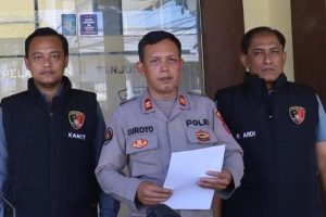 Polres Pelabuhan Tanjungperak Bongkar Sindikat Pencuri Belasan Unit AC, Empat Tersangka Diamankan
